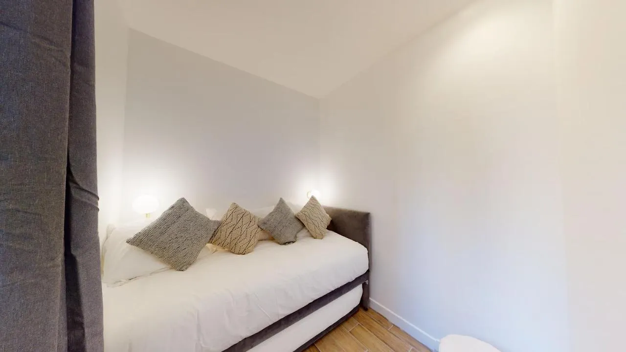 Superb And Cosy 2br In The Heart Of ! 3p Apartment
