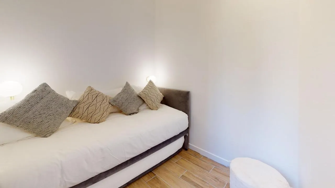 Superb And Cosy 2br In The Heart Of ! 3p Apartment